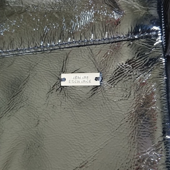 Armani Exchange Seamed Patent Leggings - Picture 4 of 8